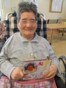 Thumbnail of post image 100