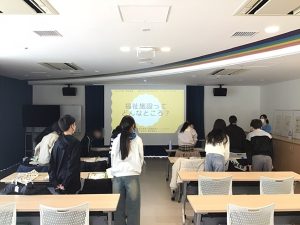 Thumbnail of post image 035