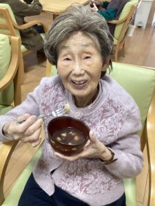 Thumbnail of post image 060